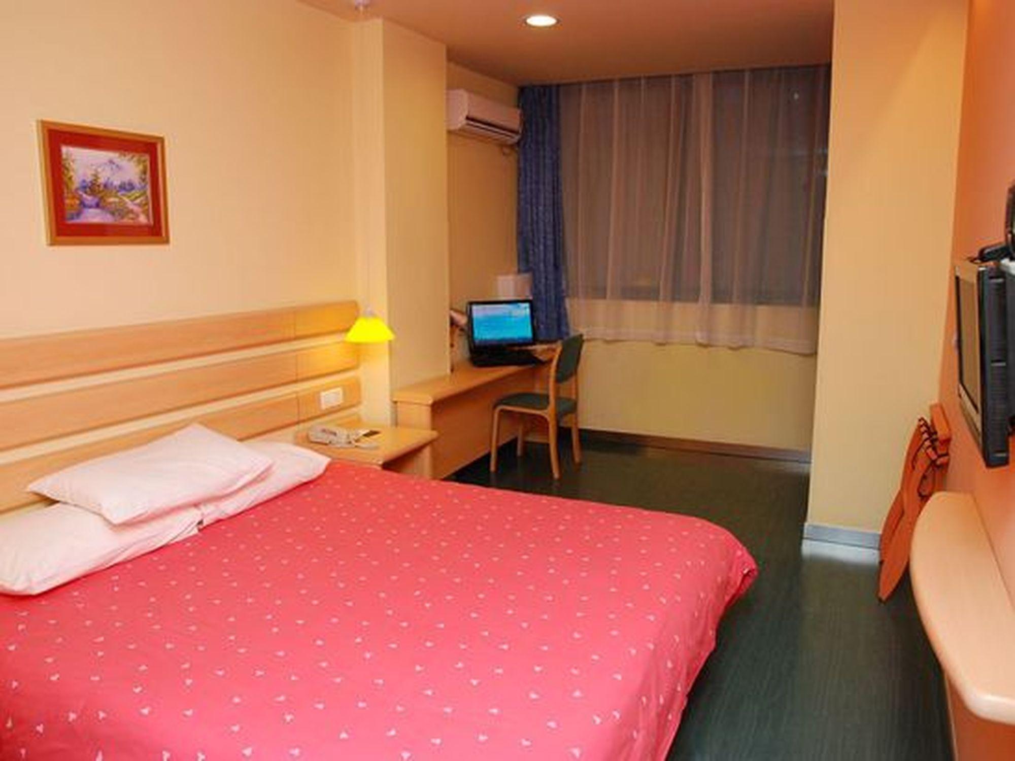 Home Inn Shanghai Railway Station North Square Εξωτερικό φωτογραφία