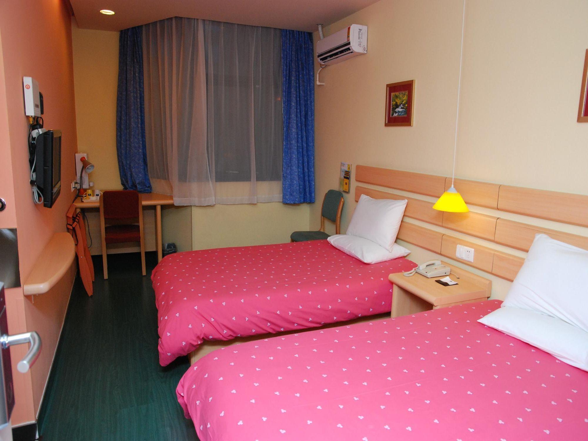Home Inn Shanghai Railway Station North Square Εξωτερικό φωτογραφία