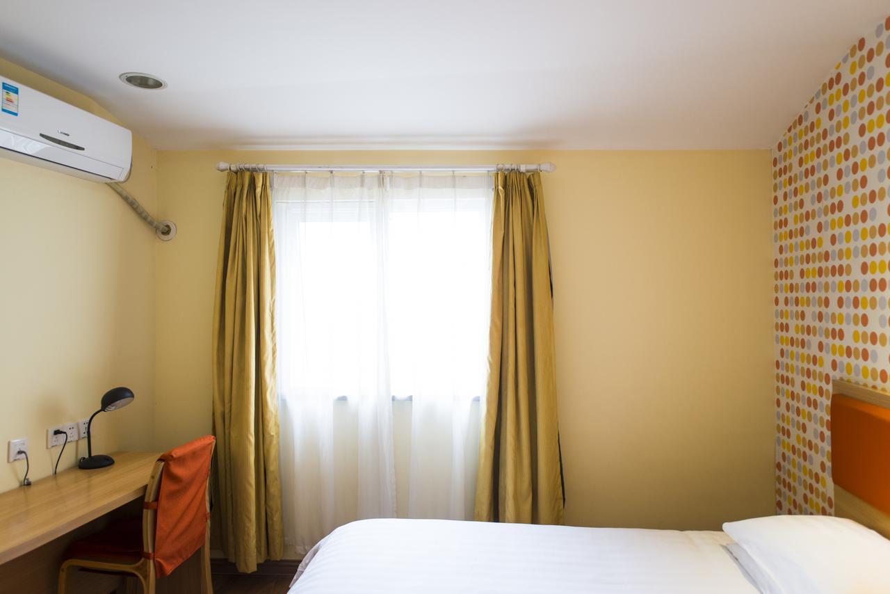 Home Inn Shanghai Railway Station North Square Εξωτερικό φωτογραφία