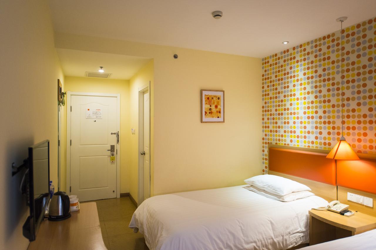 Home Inn Shanghai Railway Station North Square Εξωτερικό φωτογραφία